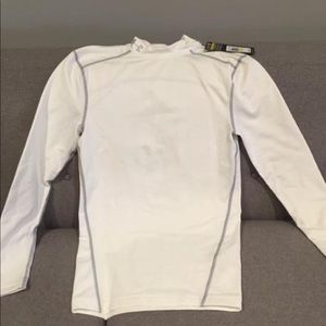 New Under Armour Men’s compression shirt size M